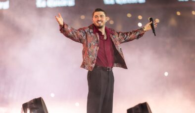 42 BİN KİŞİYLE TARİHE GEÇTİ! 42 BİN KİŞİLİK GÜÇ GÖSTERİSİ! 