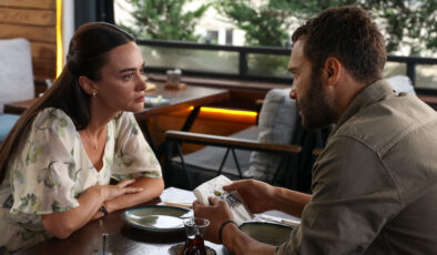 YARIM KALAN AŞK, YILLAR SONRA YENİDEN: ZEYNEP VE MURAT