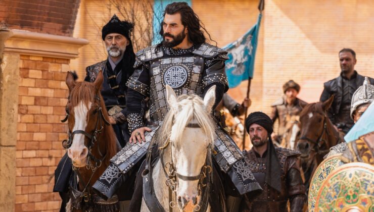 AKIN AKINÖZÜ, SULTAN ALAEDDİN KEYKUBAT ROLÜ İÇİN 5 AY BOYUNCA HAZIRLANDI!