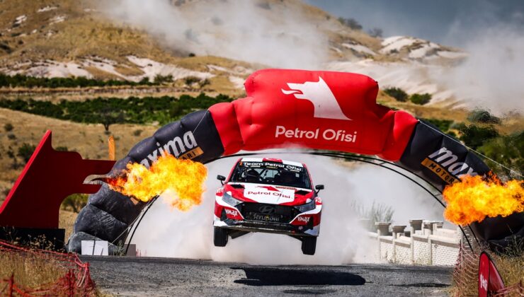 KAPADOKYA RALLİSİNDE ZAFERİN ADI YİNE  KEREM KAZAZ!
