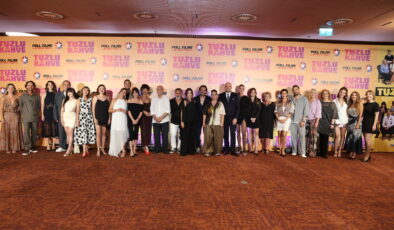 TUZLU KAHVE’ DİZİSİ TV YAYININDAN 24 SAAT SONRA YALNIZCA HBO MAX’TE YAYINLANACAK!